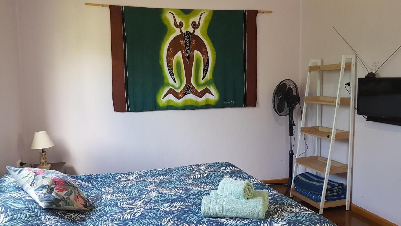 Uka Vaikava Villa Hanga Roa Exteriör bild